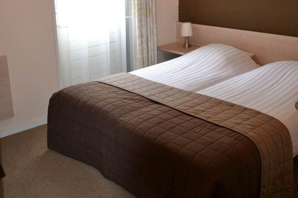 Hotel Jans Rijs Екстер'єр фото